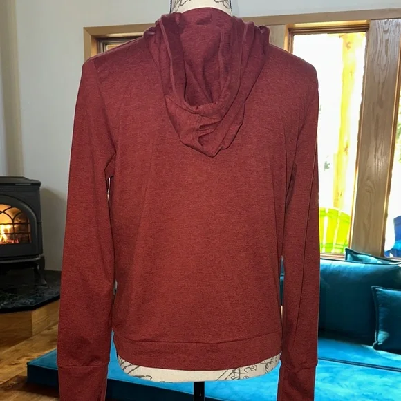 Vuori Rust Hoodie with Drawstrings - Picture 4 of 4